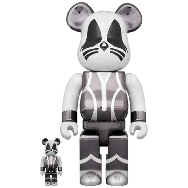 Front view of 400% & 100% Bearbrick KISS Catman Chrome Edition by Medicom Toy