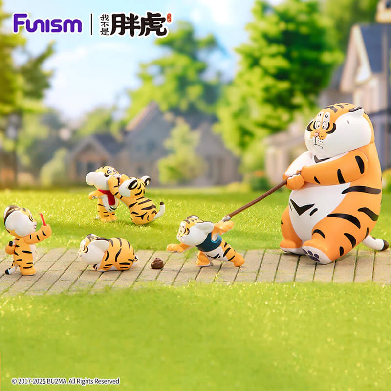 Roaring Love blind box collectible showing Fat Tiger playing outdoors with tiger cubs.