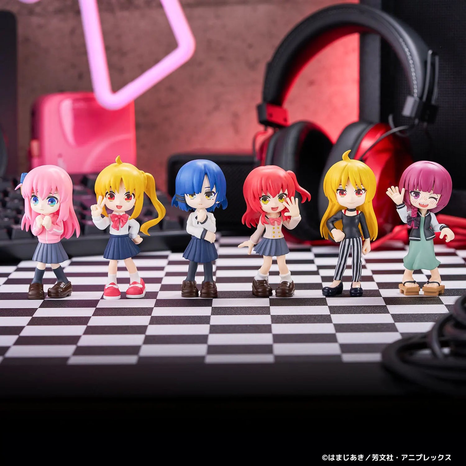 Bocchi the Rock! PalVerse vinyl figure lineup posed on black and white checkered surface