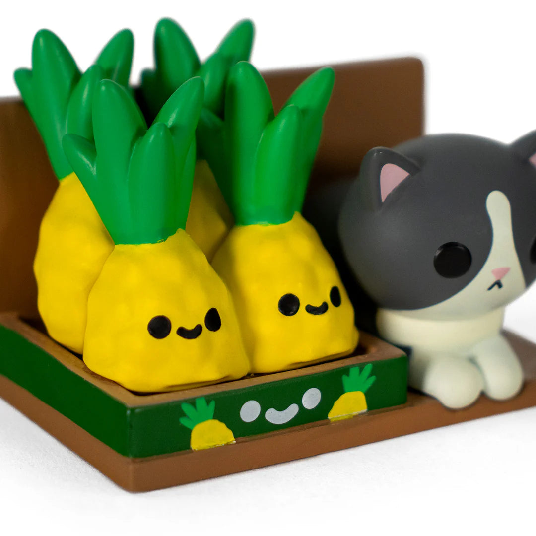 bodega kitties pineapple figures close up detail