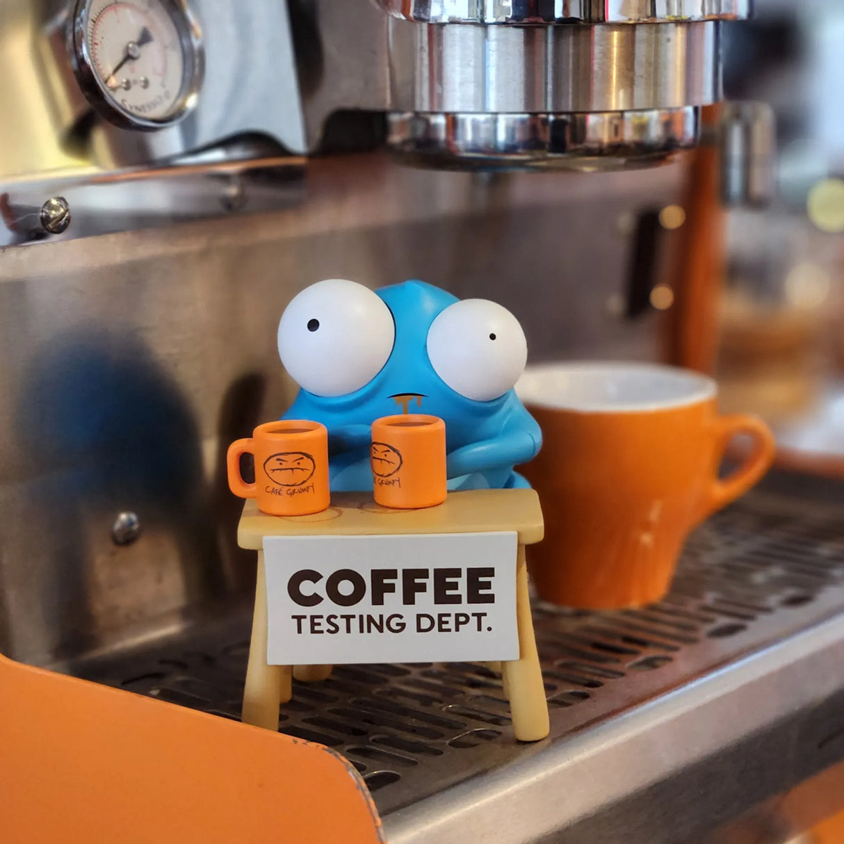 Coffee Testing Dept. Vinyl Figure