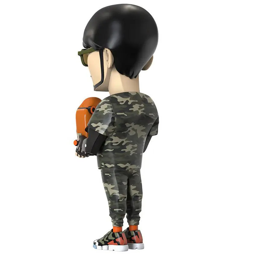 Rear-side angle of Game Designer (Boss Edition) figure, highlighting his futuristic shoes and camo outfit.