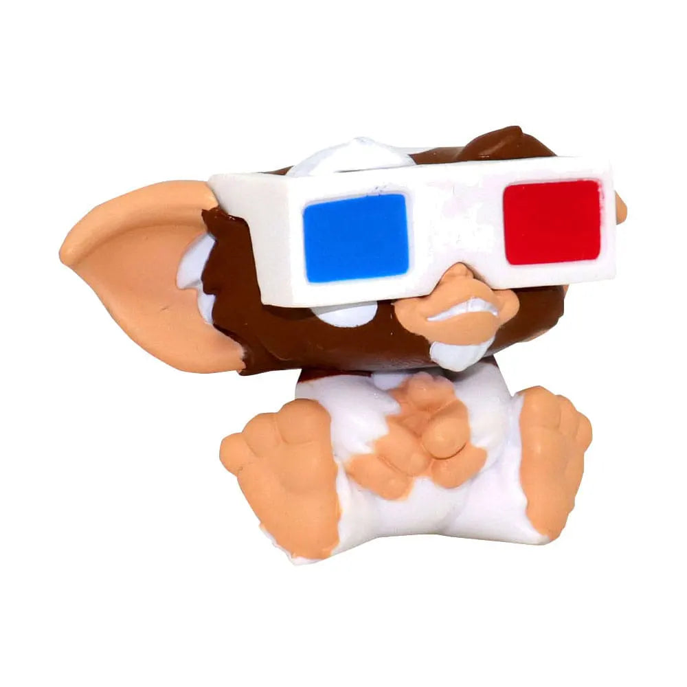 Gizmo mini figure wearing 3D glasses from Gremlins Blind Box Wave 1.