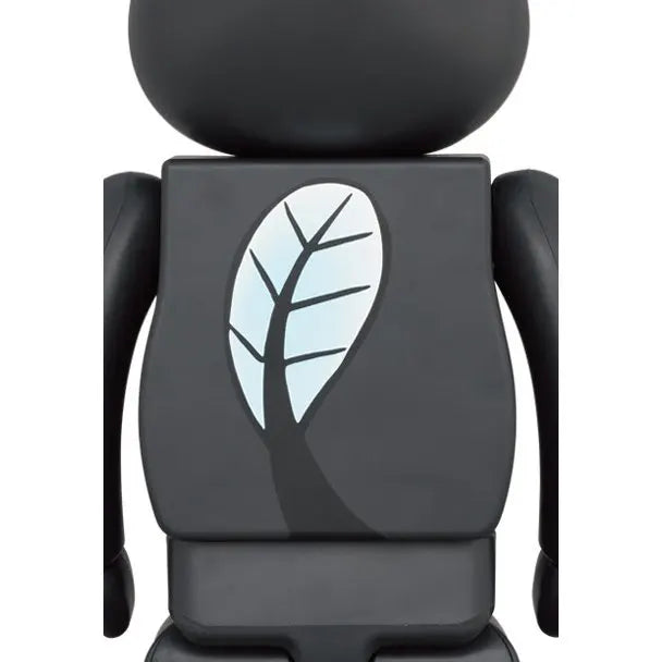 Back view of Medicom Toy Bearbrick 400% Unagi Inu figure, showcasing a printed leaf-like design on the back.