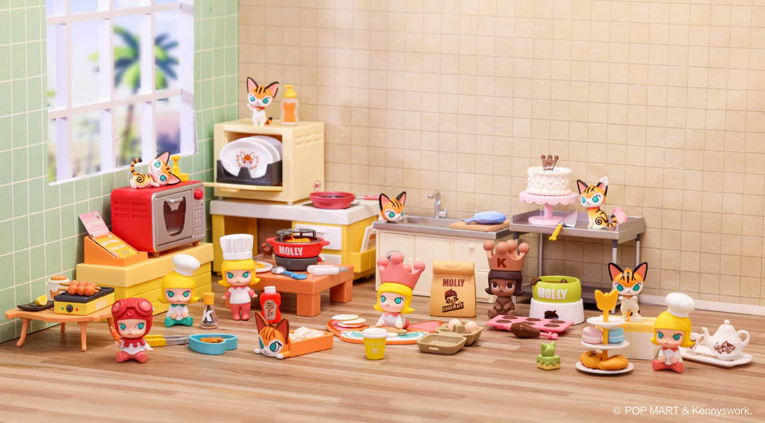 Full Molly Cooking Series diorama with multiple figures, cats, ovens, cakes, and kitchen props displayed together