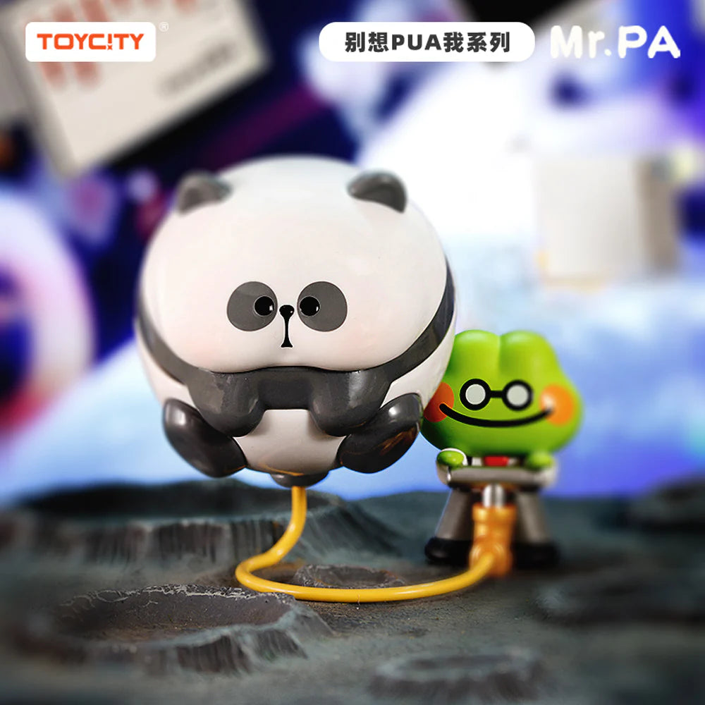 Mr. Pa vinyl figure inflated like a balloon with a frog character pumping air from the Don’t Try To PUA Me Blindbox