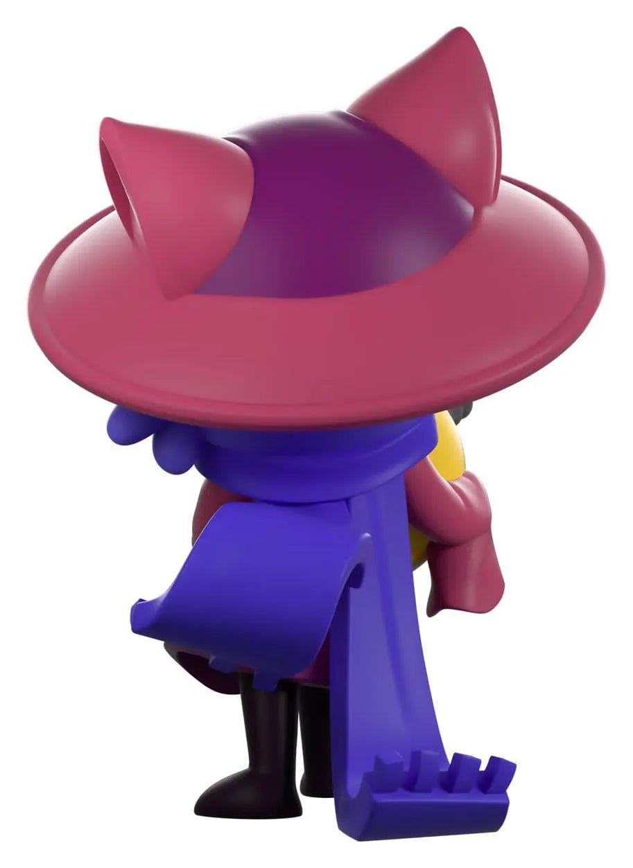 Back view of the Niko OneShot Youtooz Vinyl Figure with signature hat, scarf and cloak.