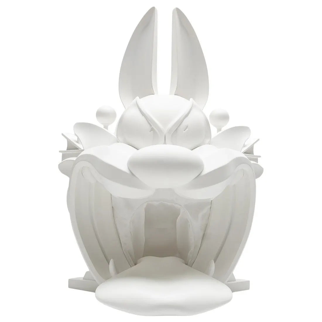 Nicolas Buffe The Gate Of the Wolf’s Mouth statue front view, wolf head design.