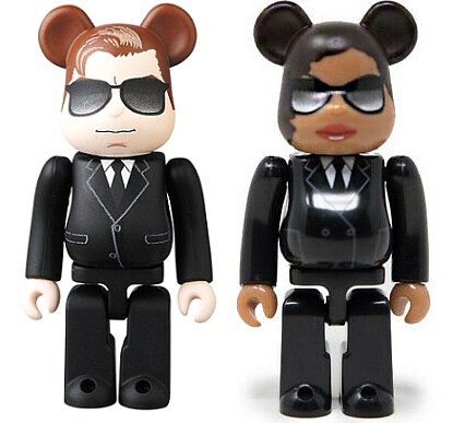 Hero & Secret Men In Black - 100% Bearbrick Series 38