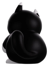 Gambit Mewgenics Youtooz Vinyl Figure rear three-quarter view