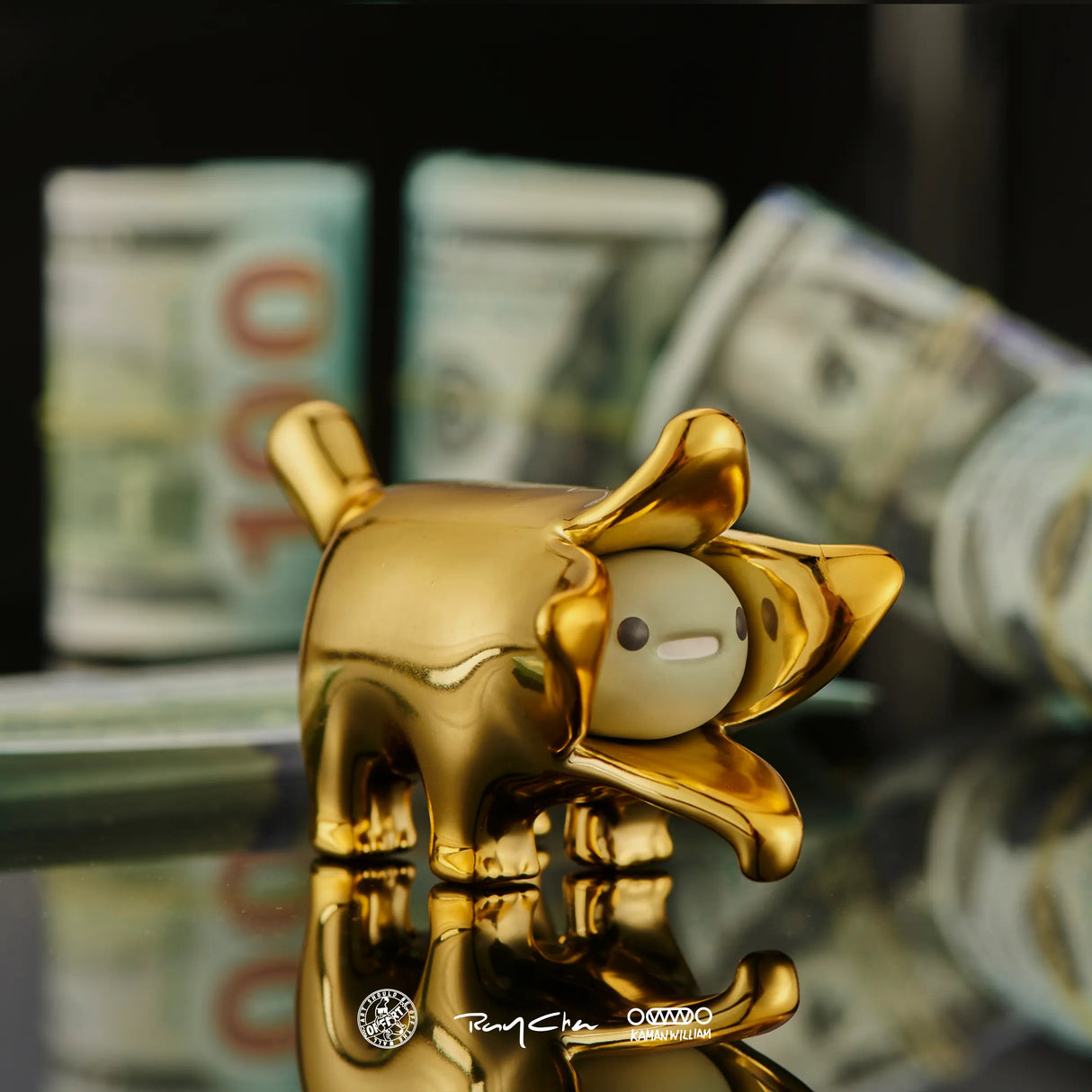 Gold Fortune Mini Money Bananaers Dog