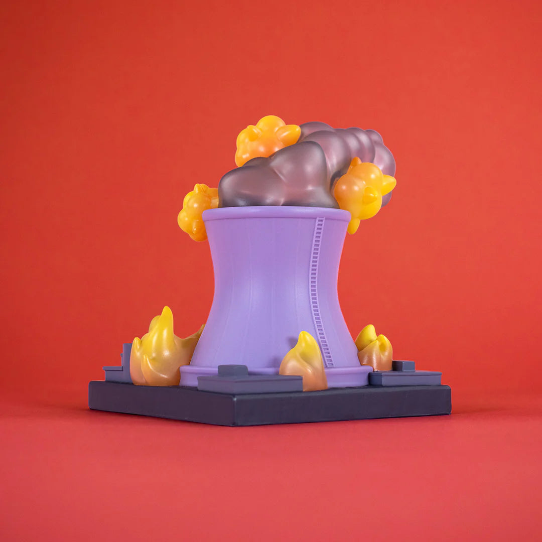 lil meltdown vinyl figure rear angled view reactor detail