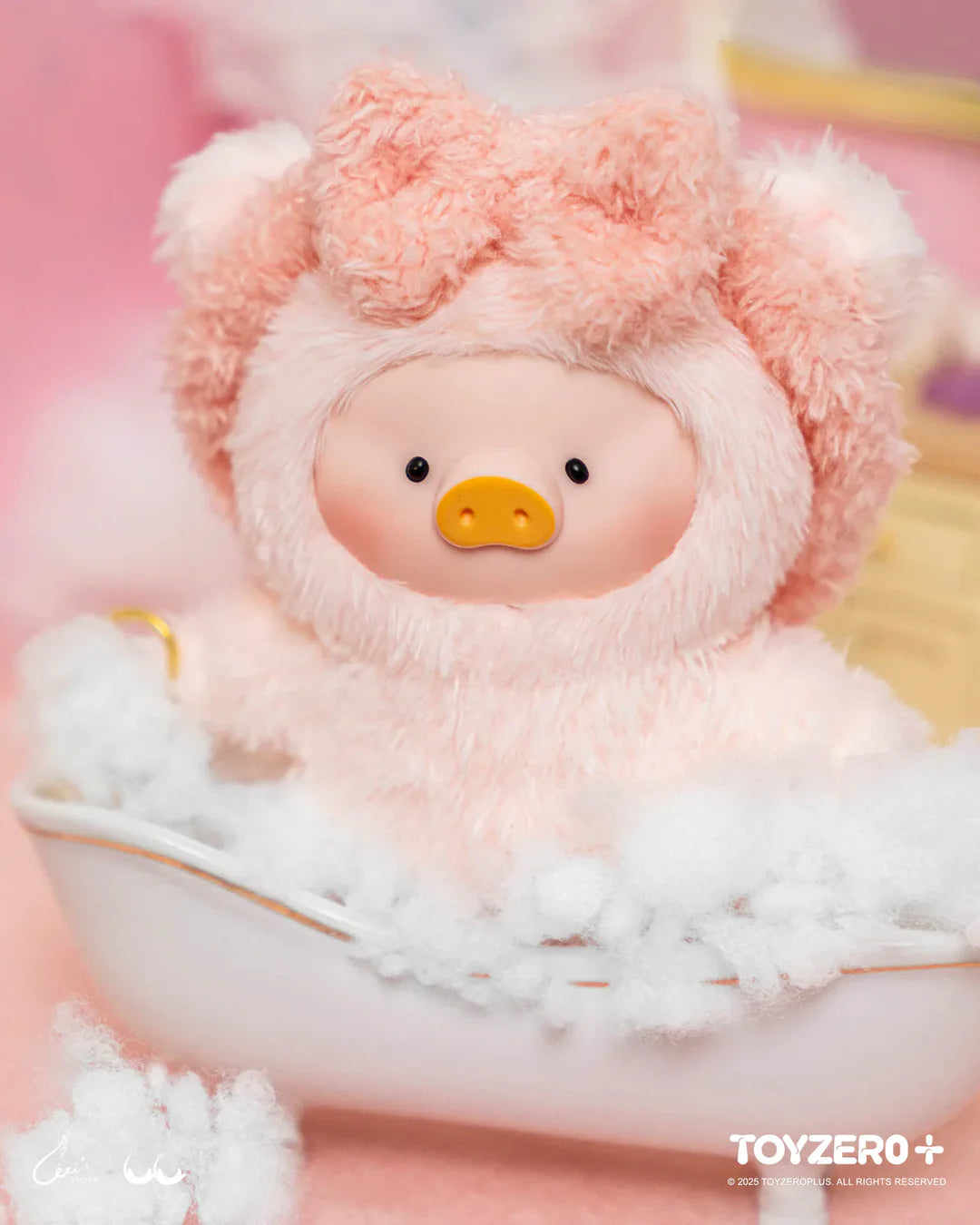 Lulu The Piggy Dreaming Wonderland