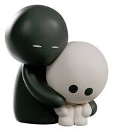 Meyanmi Shadow black figure hugging white character collectible