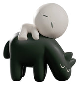 Meyanmi Shadow white character resting on black animal figure
