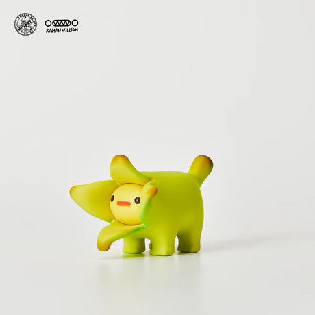 Thermo color-changing Bananaers Dog figure turning yellow with heat