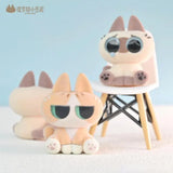 Azukisan cat figures displaying different emotional expressions including crying and grumpy faces