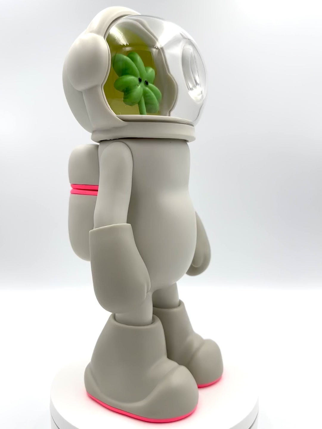 Bud & Doobie Vinyl Art Toy by WackyBacky