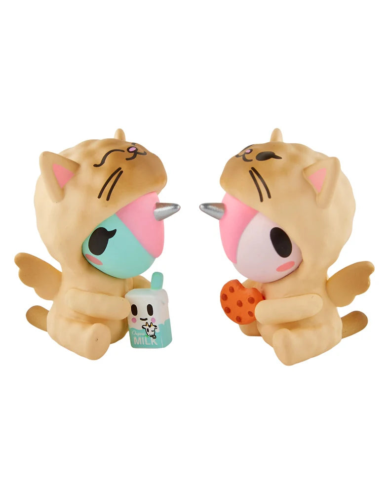 tokidoki Twinsies Unicorno Milky & Cookie Chaser figure set