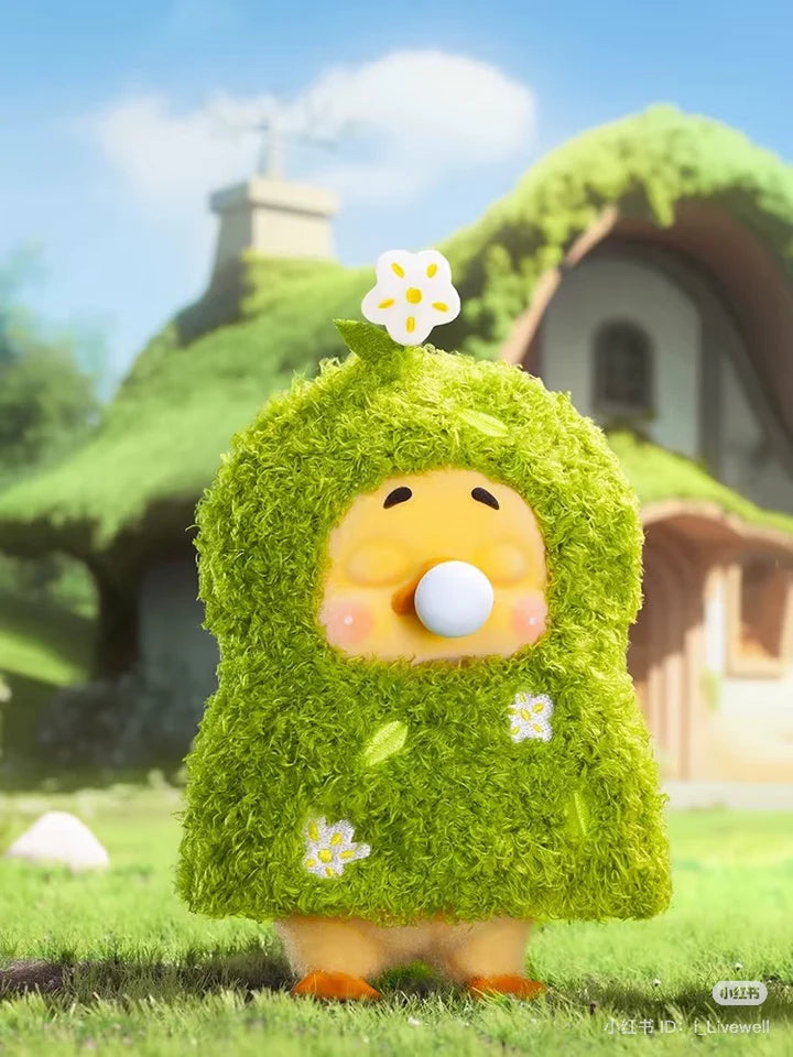 Don’t Disturb Duck in bush costume from Upset Duck Born This Way Blind Box