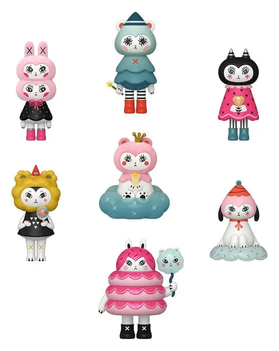 Complete Wonder Club Wishing Well vinyl figure collection featuring six colorful character designs