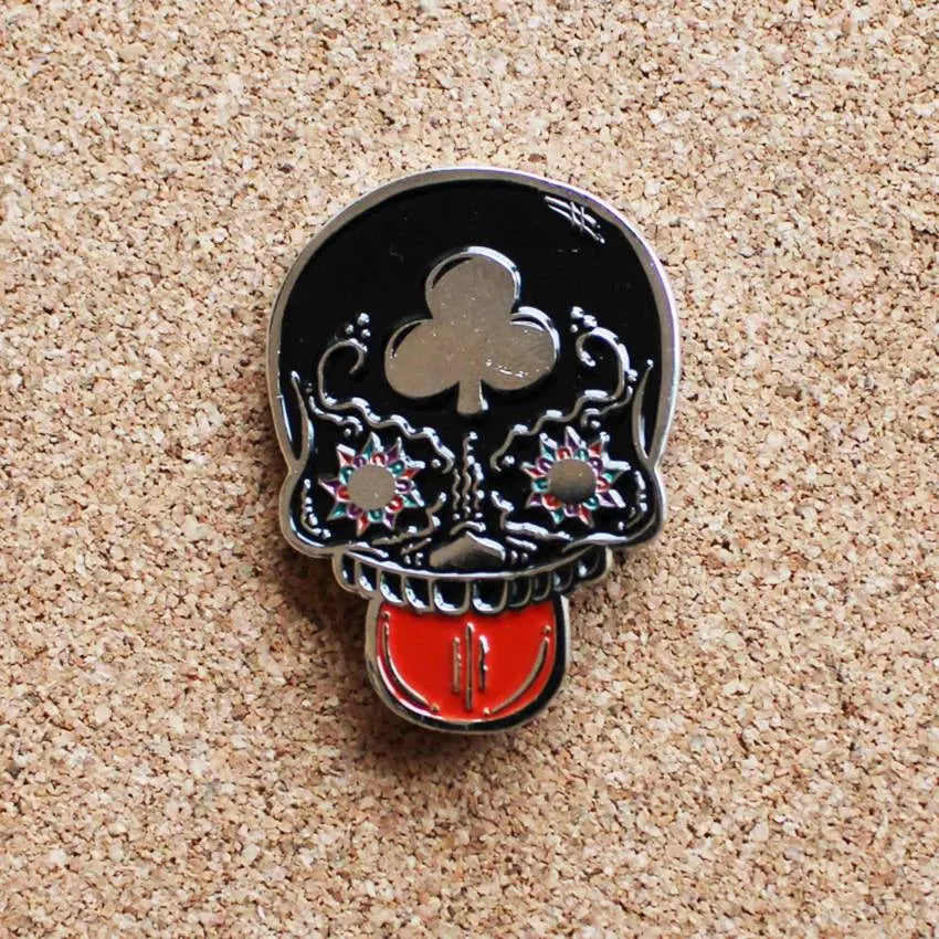 Calavera Suave Pin (Black) (Soft Enamel) by Creamlab